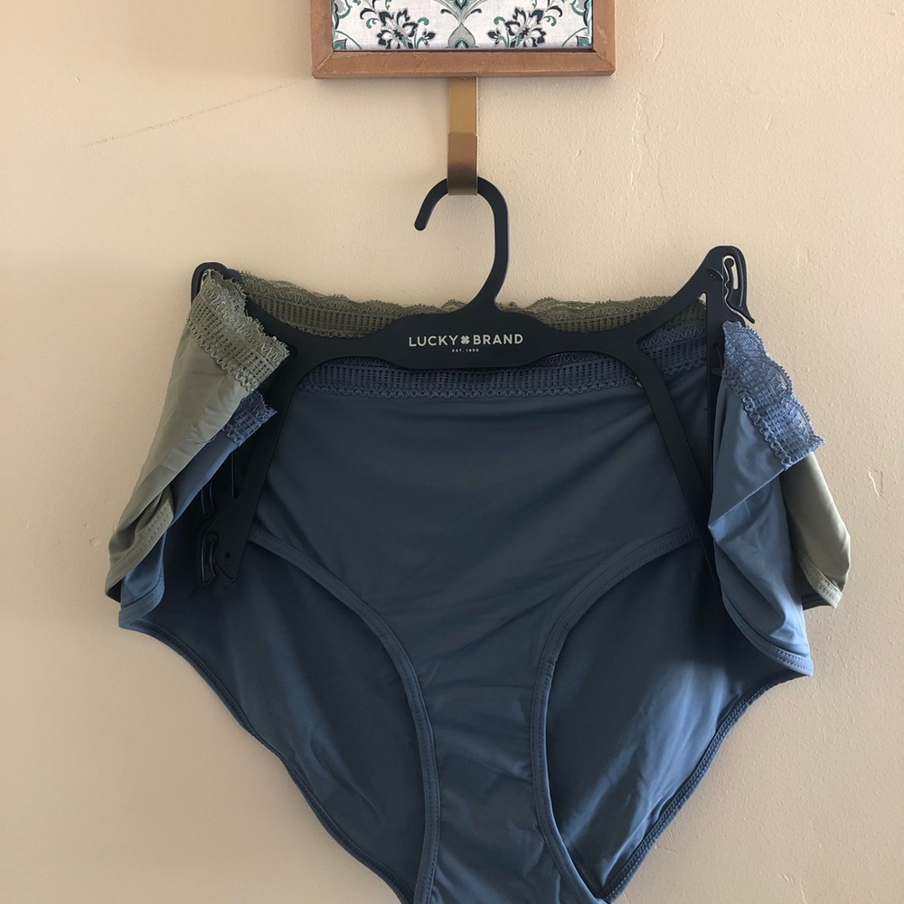 Lucky brand lace bikini panties